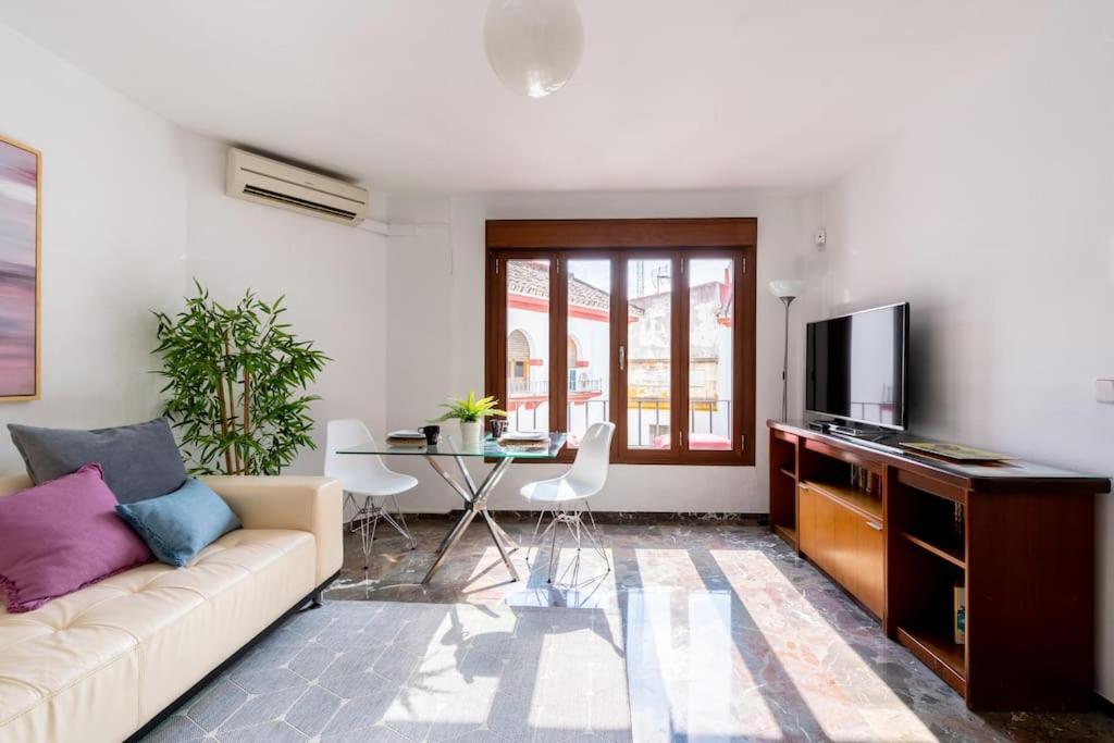 Behouse Sierpes Appartement