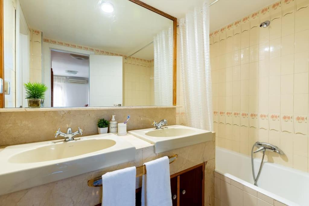 Behouse Sierpes Appartement Sevilla